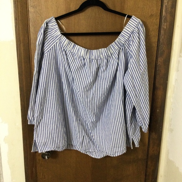 Lane Bryant Tops - Lane Bryant 22/24  Blue and White Off Shoulder Boxy Blouse